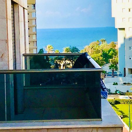 King David Apartment เนทันยา ภายนอก รูปภาพ