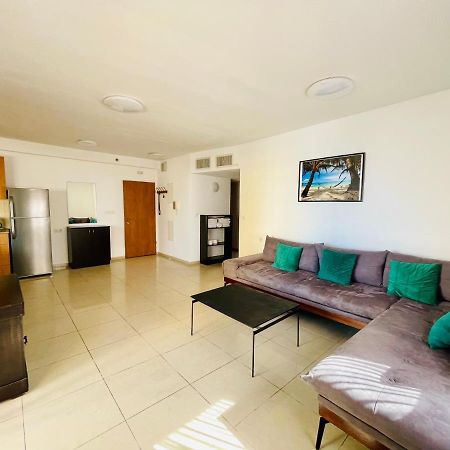 King David Apartment เนทันยา ภายนอก รูปภาพ