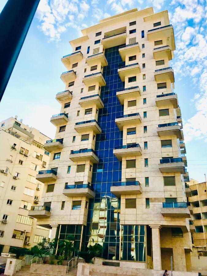 King David Apartment เนทันยา ภายนอก รูปภาพ